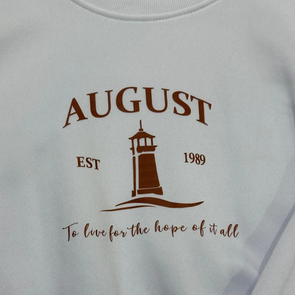 White Oversized Taylor Swift Crewneck - August - Picture 2 of 2